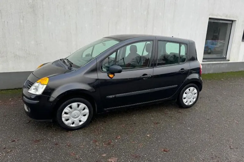Renault Modus (2005)