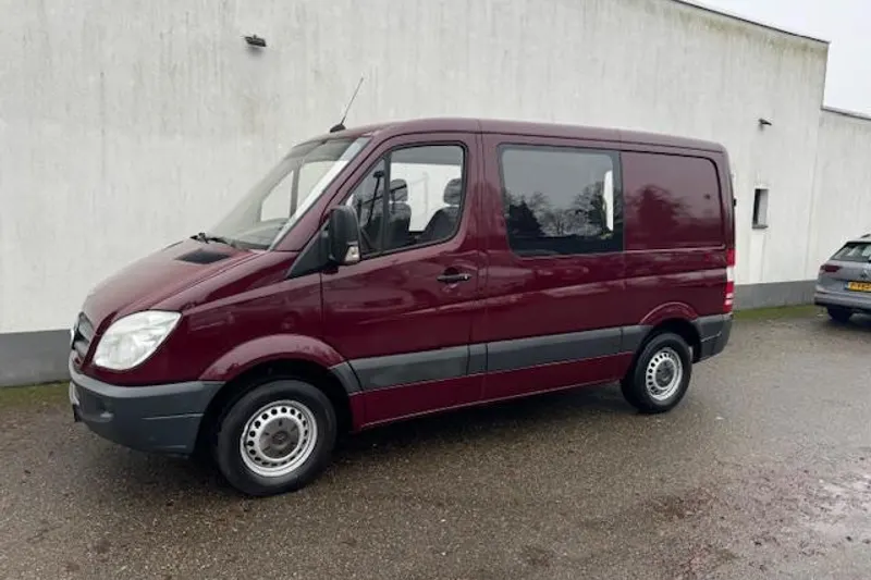Mercedes-Benz Sprinter (2011)