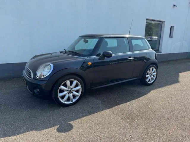 MINI One (2008) — foto 1