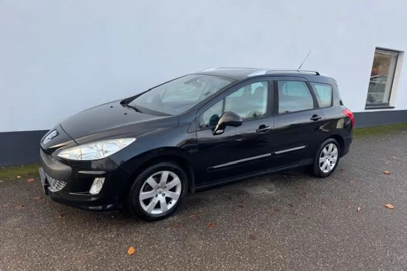Peugeot 308 (2009)