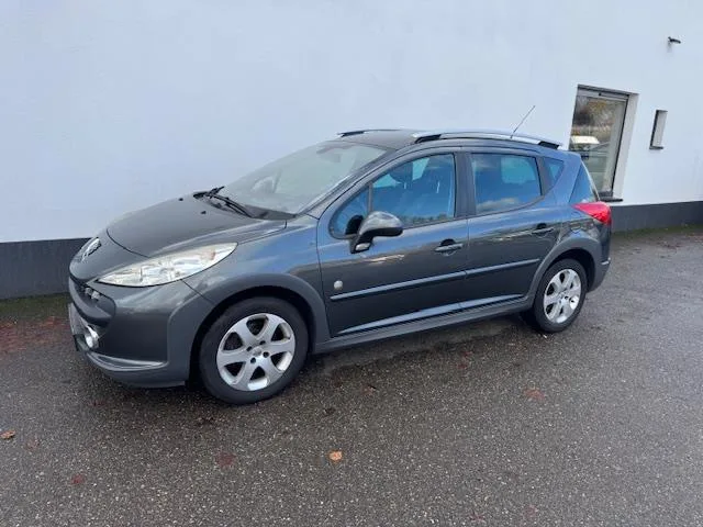 Peugeot 207 (2009) — foto 1