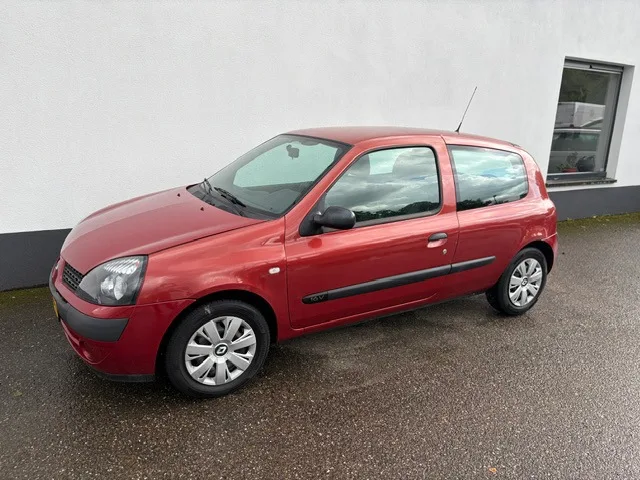 Renault Clio (2005) — foto 1