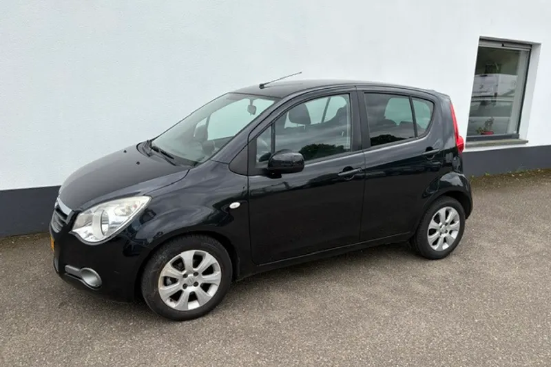 Opel Agila (2010)