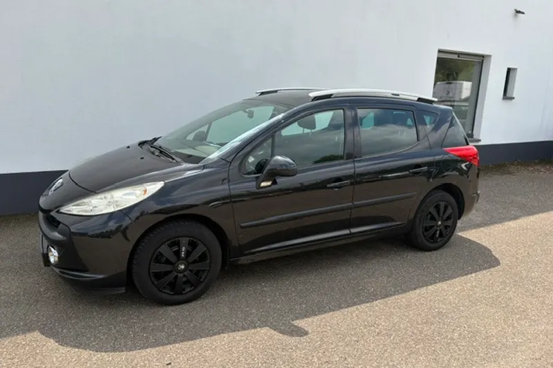 Peugeot 207 (2009)
