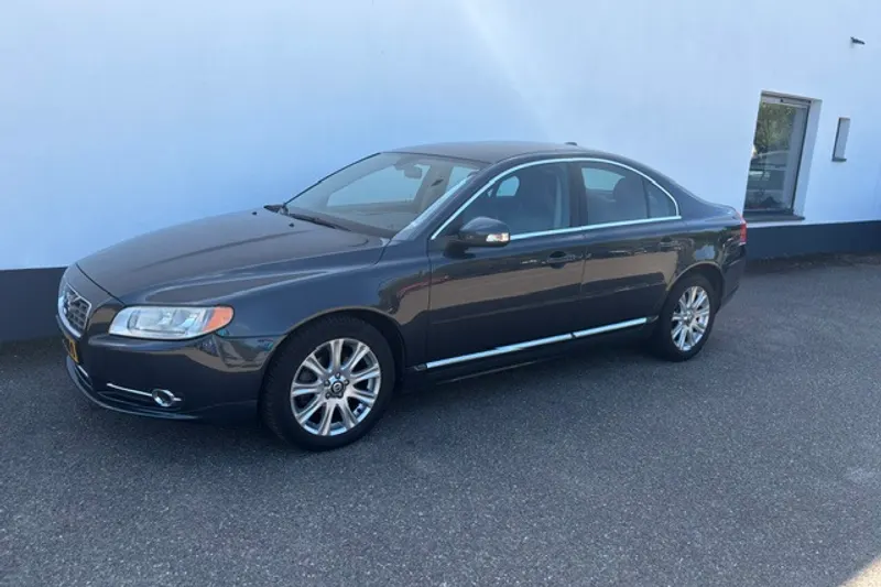 Volvo S80 (2009)
