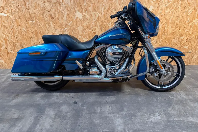 Harley-Davidson Street Glide (2013)
