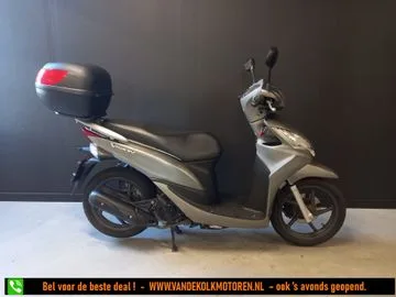 Honda Vision 110 (2013) — foto 1