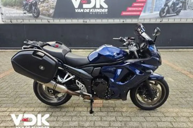 Suzuki GSX 1250 FA (2011)