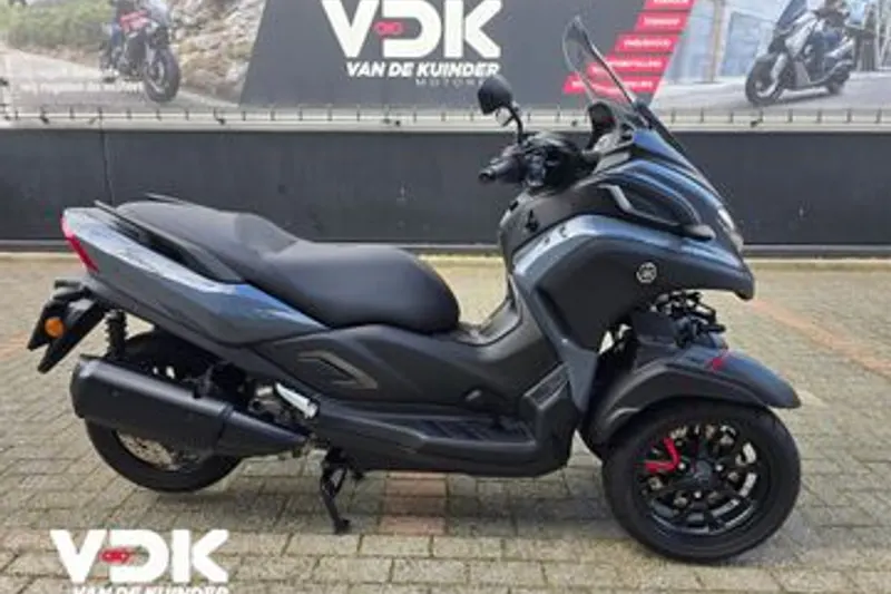 Yamaha Tricity 300 (2023)