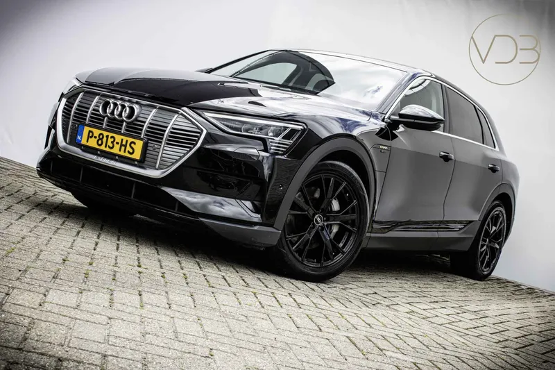 Audi e-tron (2022)