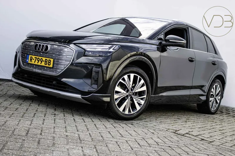 Audi Q4 e-tron (2022)