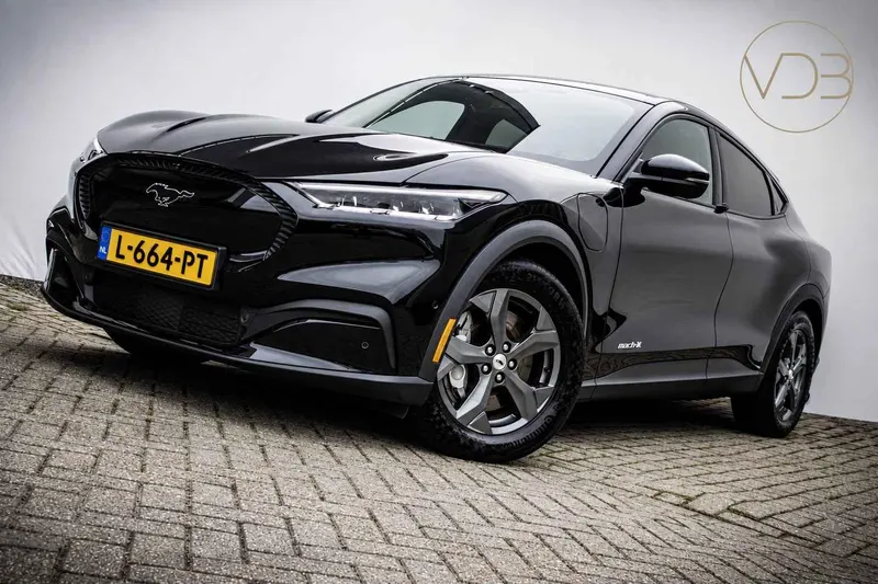 Ford Mustang Mach-E (2021)