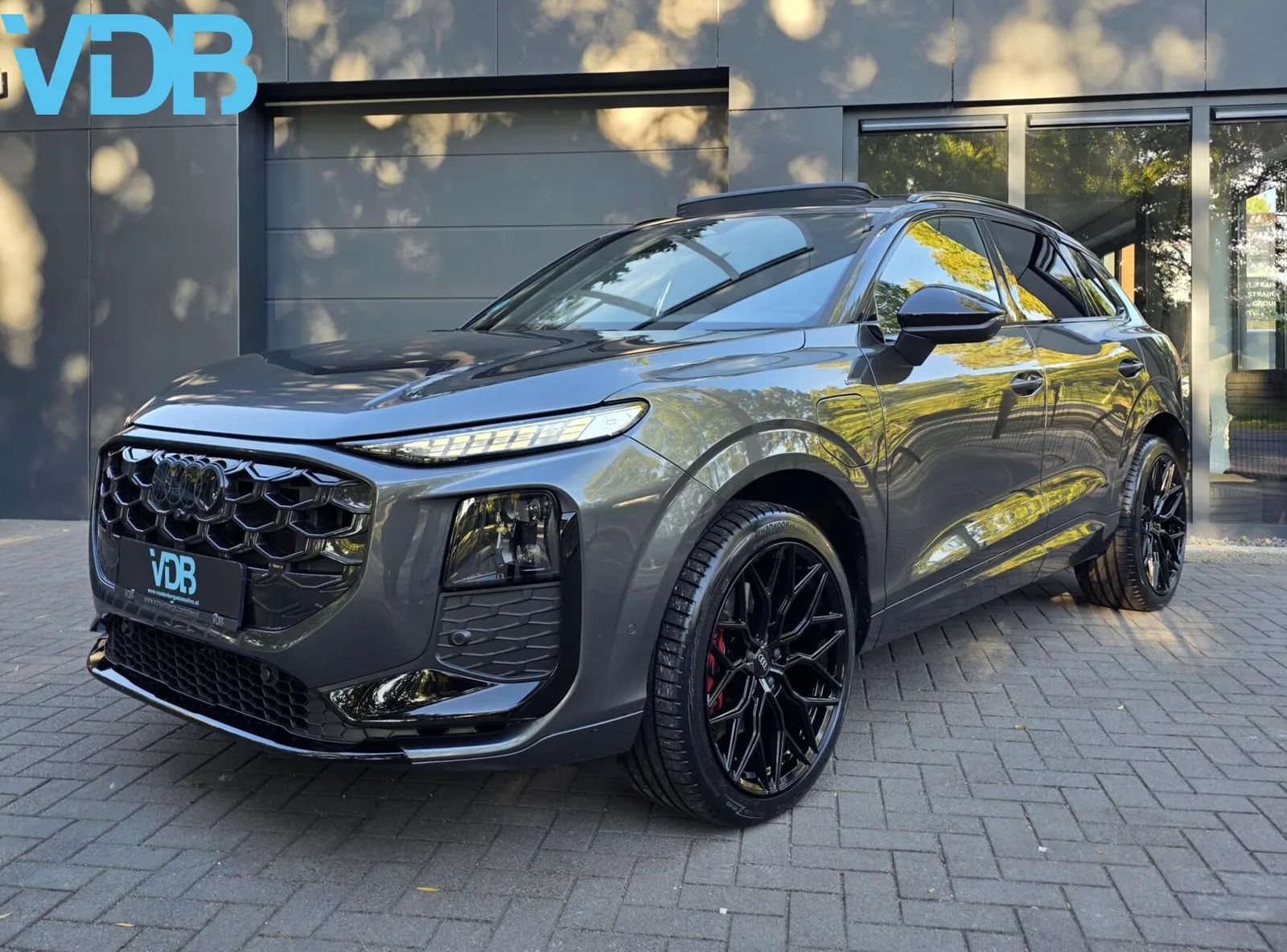 Audi Q3 (2025) — foto 1