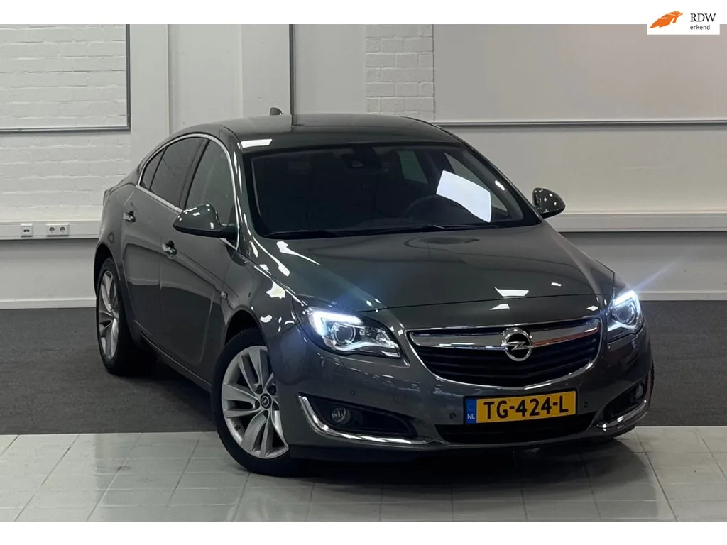 Opel Insignia (2017) — foto 1