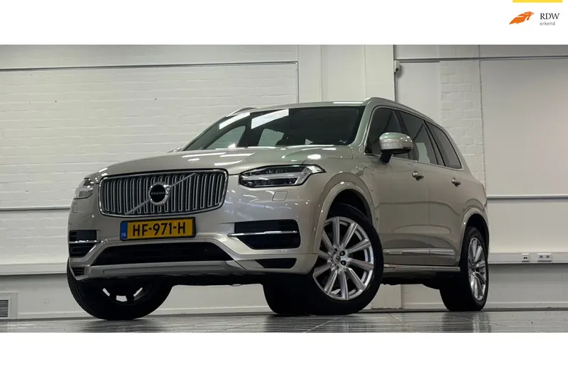 Volvo XC90 (2015)
