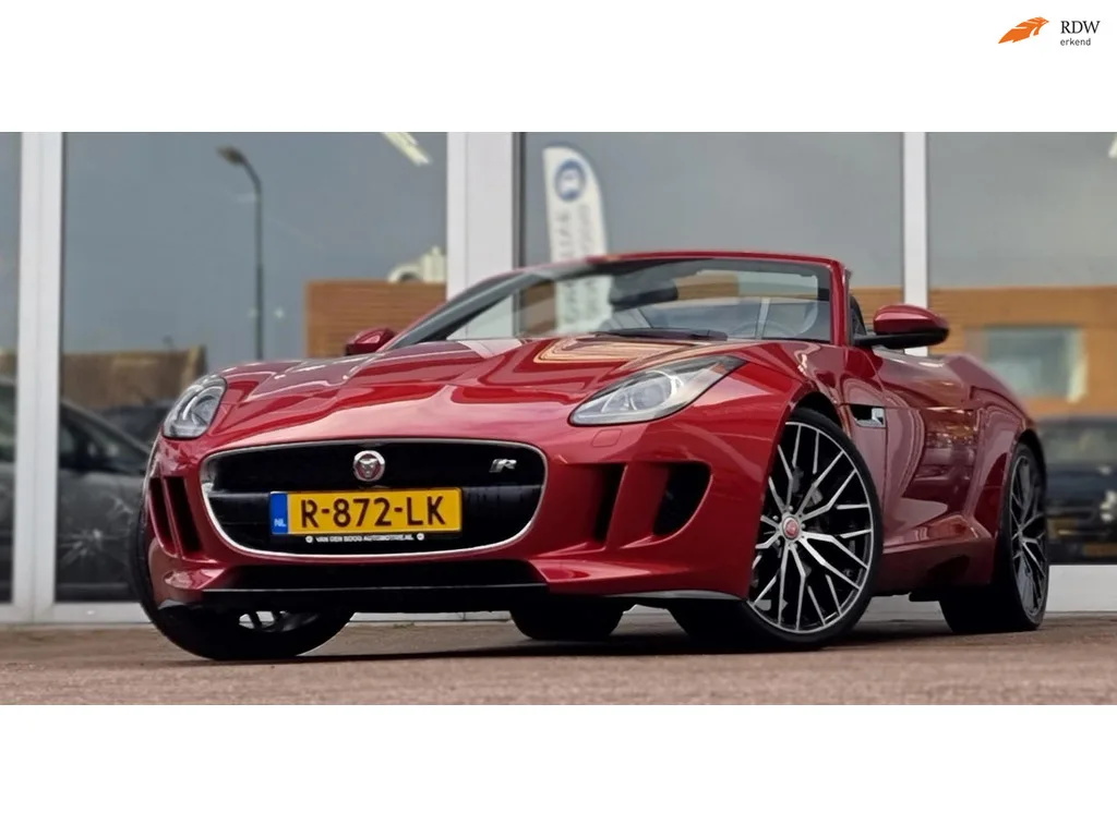 Jaguar F-Type (2015) — foto 1