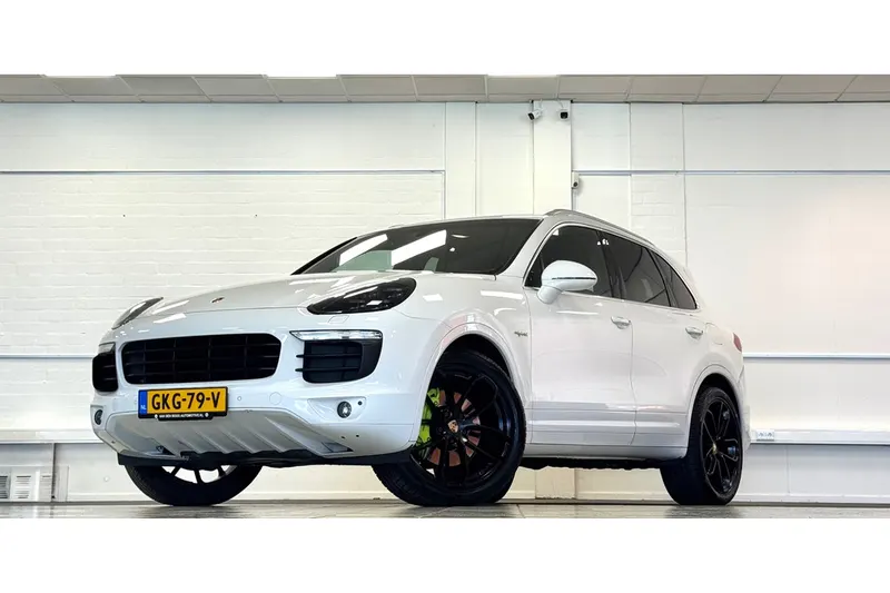 Porsche Cayenne (2016)