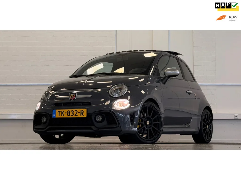 Abarth 595 (2018) — foto 1
