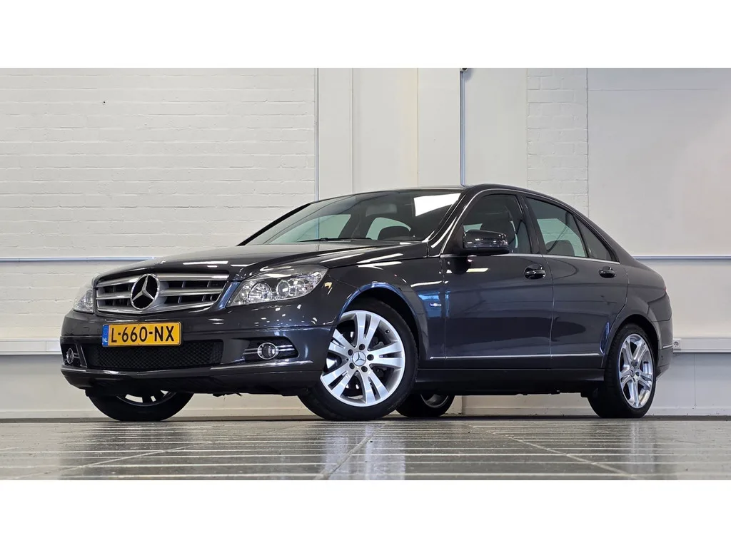 Mercedes-Benz C-Klasse (2011) — foto 1