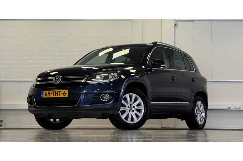 Volkswagen Tiguan (2012)