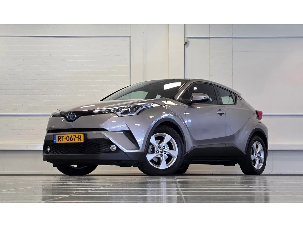 Toyota C-HR (2018) — foto 1