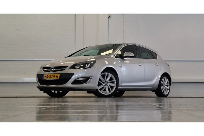 Opel Astra (2015)