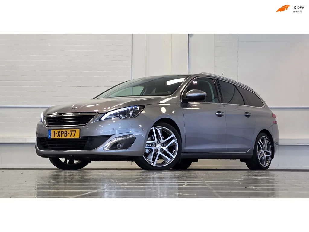 Peugeot 308 (2014) — foto 1