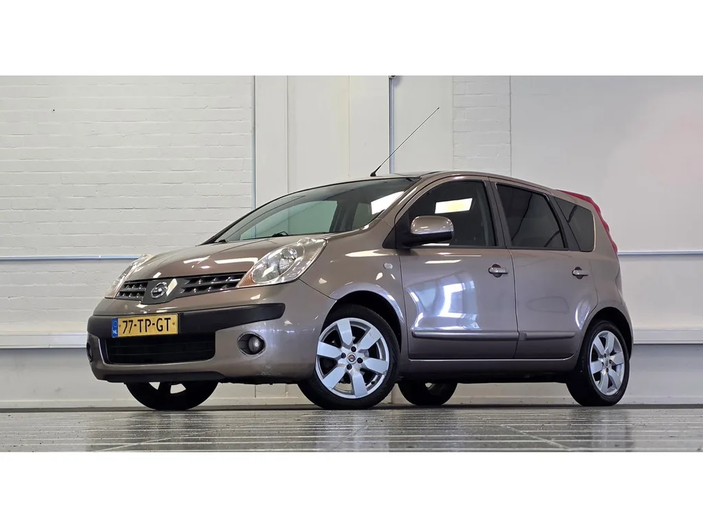 Nissan Note (2006) — foto 1