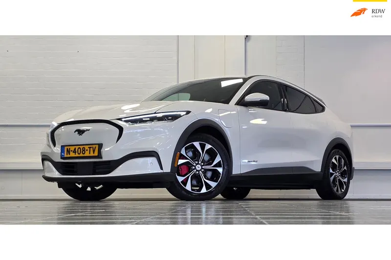 Ford Mustang Mach-E (2021)