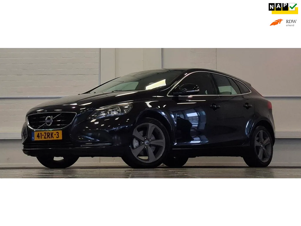 Volvo V40 (2013) — foto 1