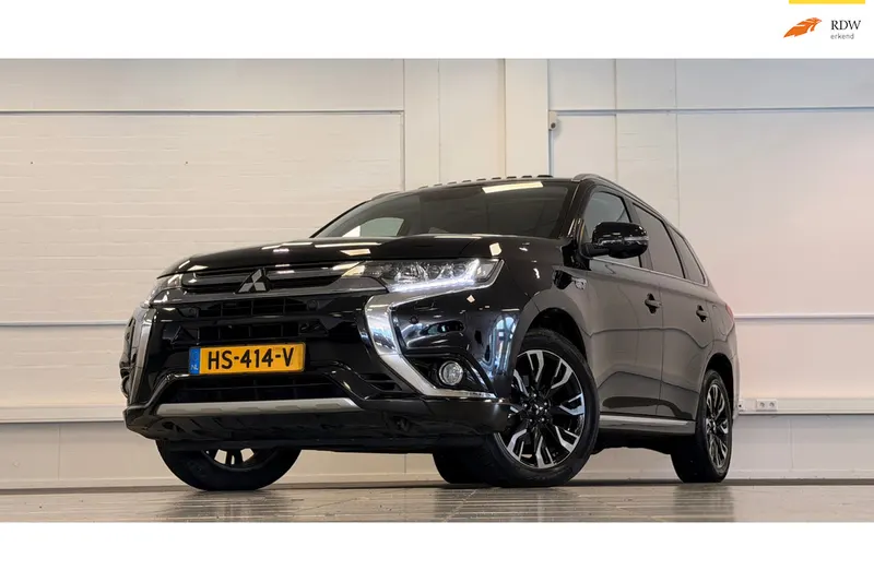 Mitsubishi Outlander (2015)