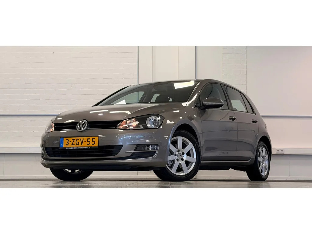 Volkswagen Golf (2015) — foto 1