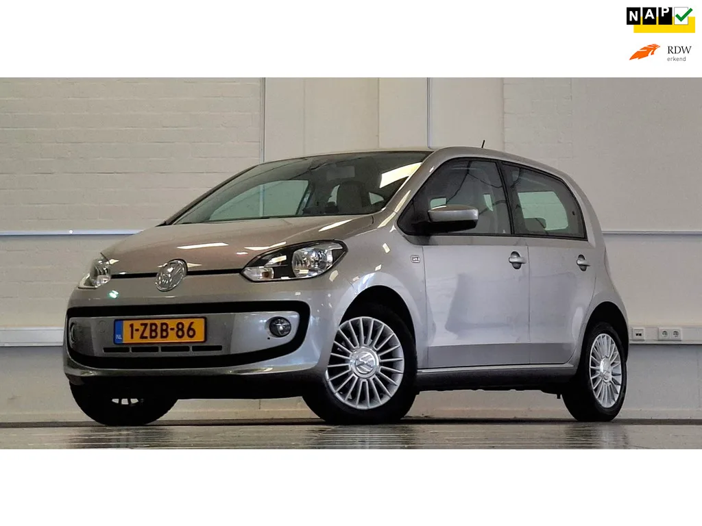 Volkswagen Up! (2014) — foto 1