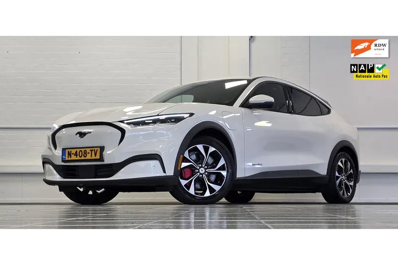Ford Mustang Mach-E (2021)