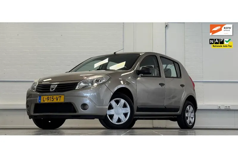 Dacia Sandero (2010)