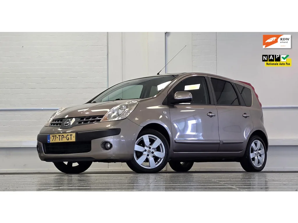 Nissan Note (2006) — foto 1