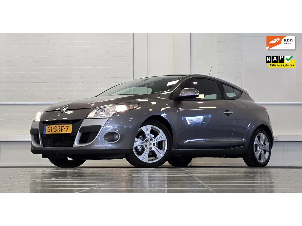 Renault Mégane (2011) — foto 1