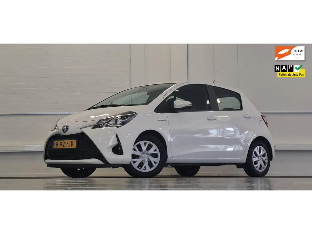 Toyota Yaris (2020) — foto 1