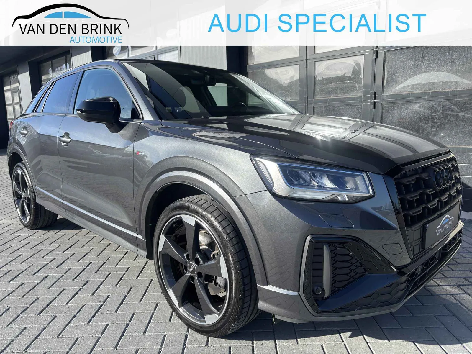 Audi Q2 (2022) — foto 1