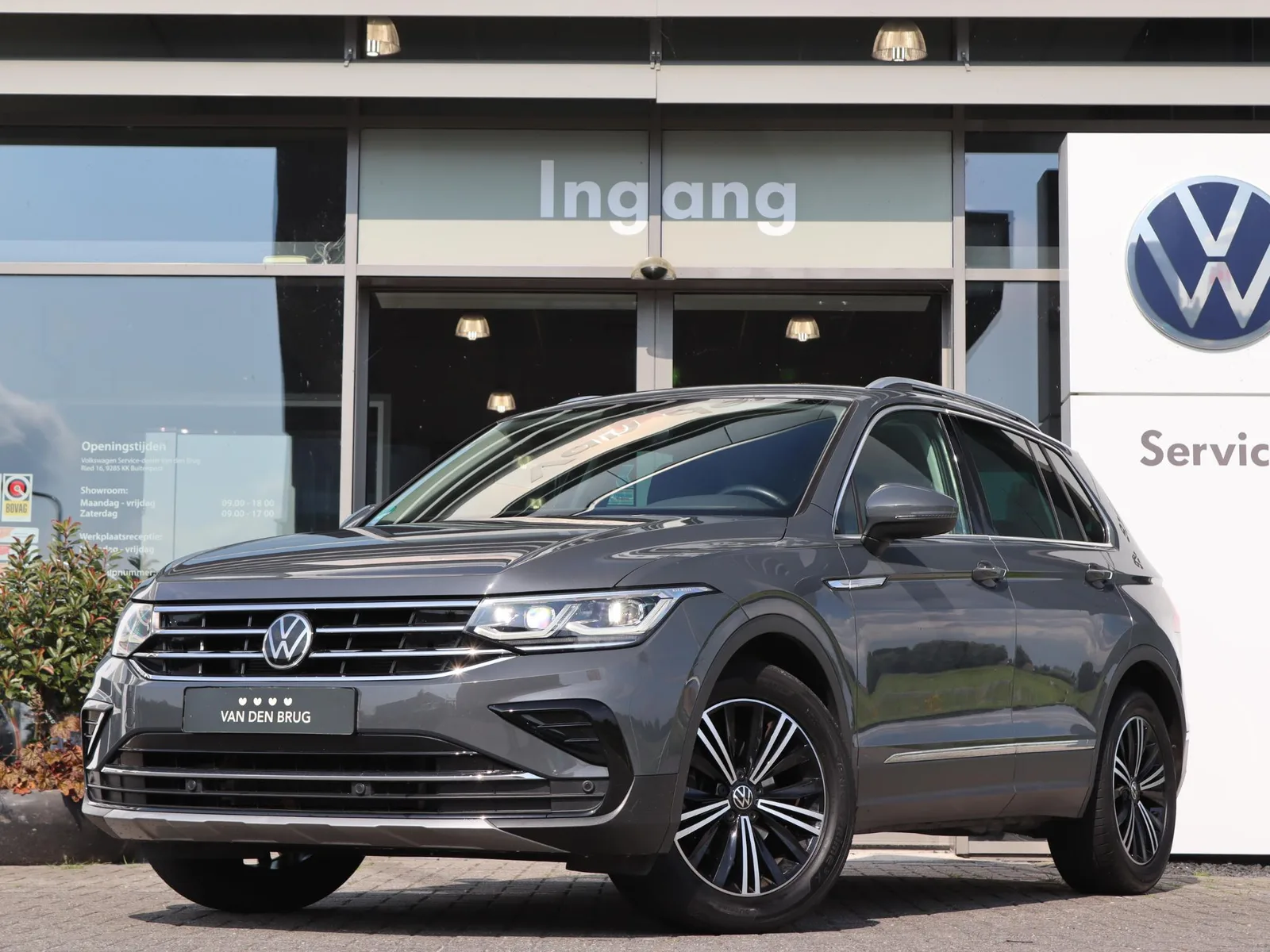 Volkswagen Tiguan (2021) — foto 1