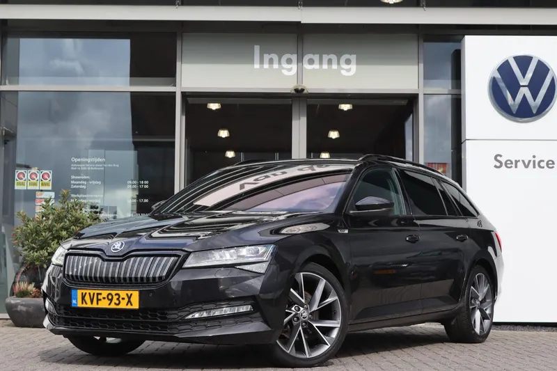 Škoda Superb (2021)