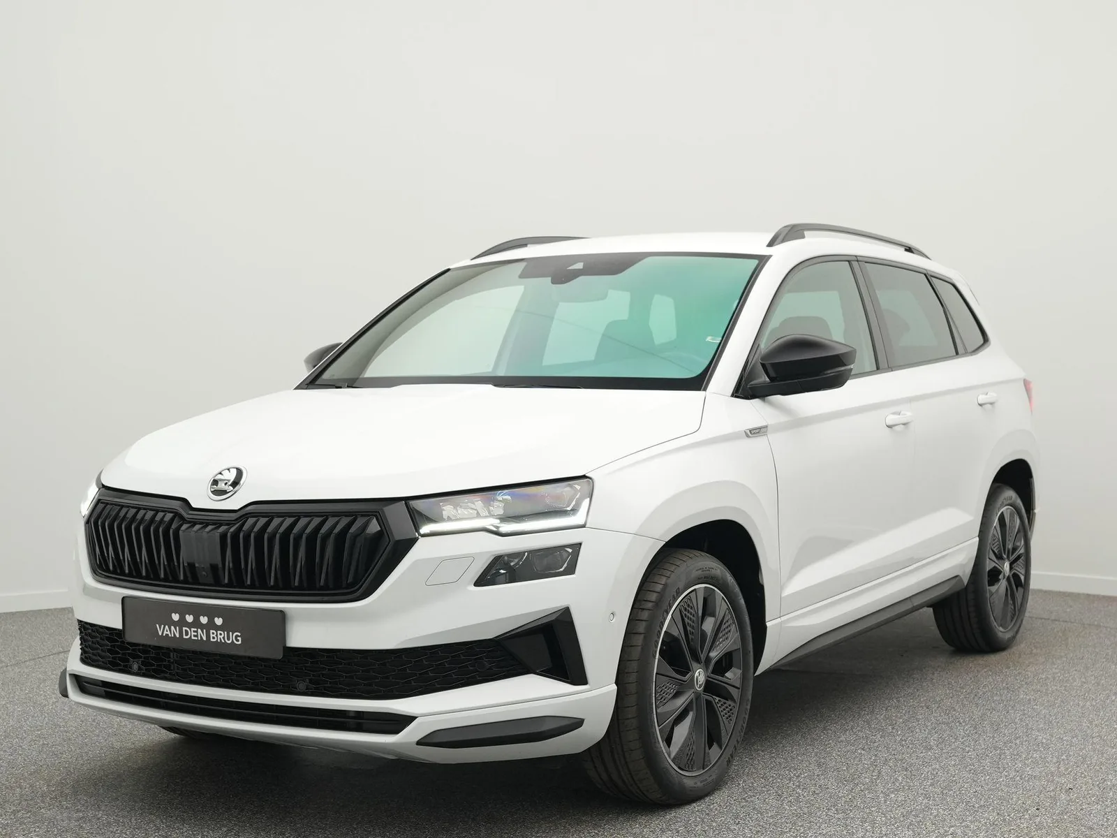 Škoda Karoq (2023) — foto 1