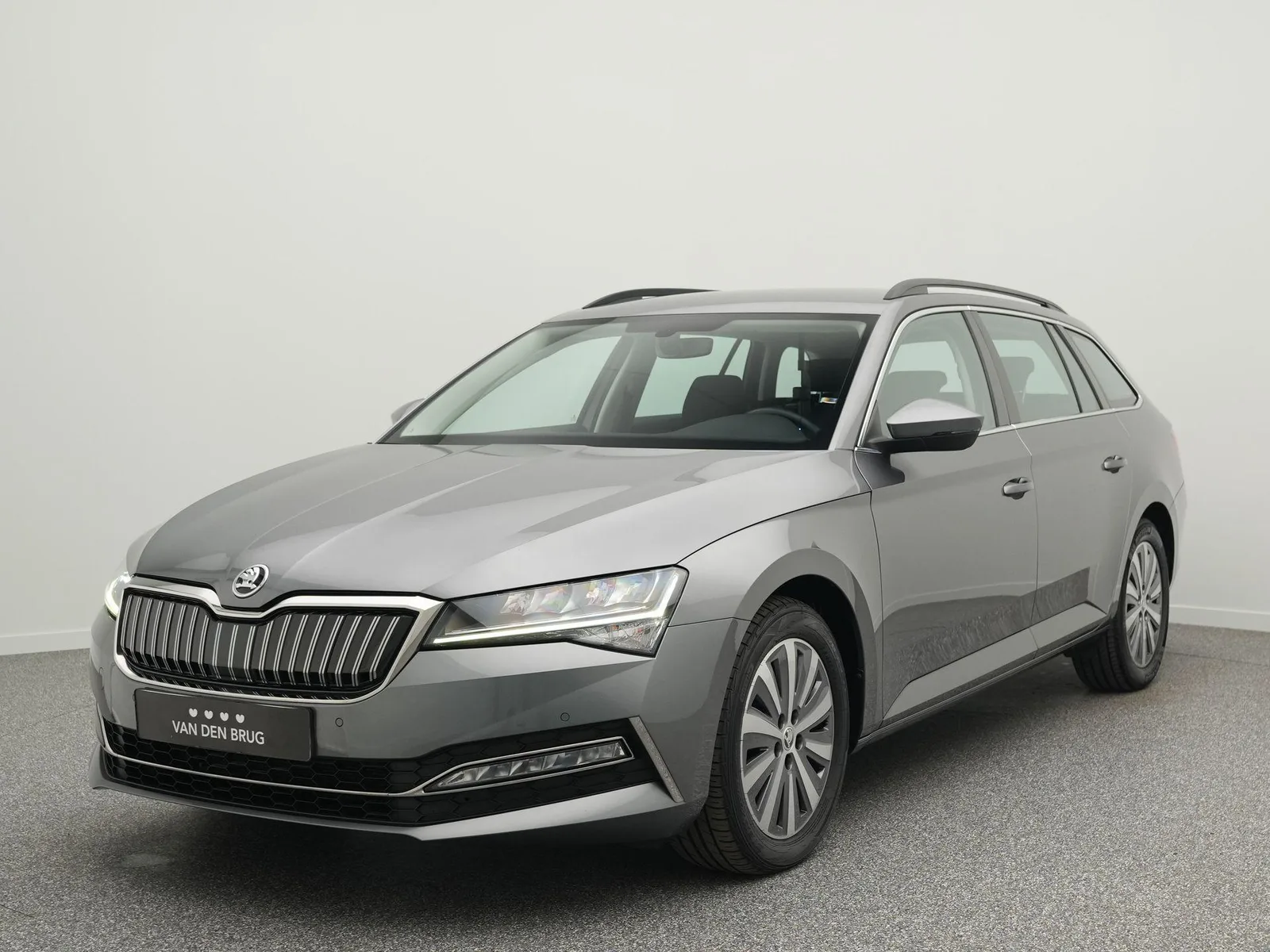 Škoda Superb (2022) — foto 1