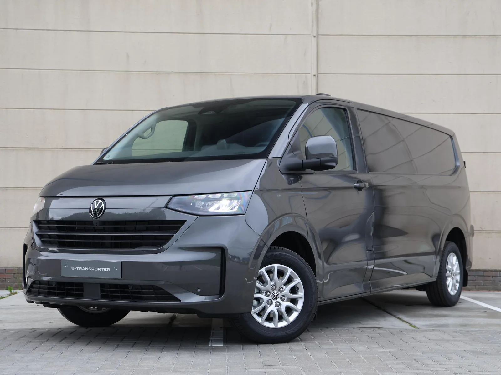 Volkswagen Transporter (2026) — foto 1