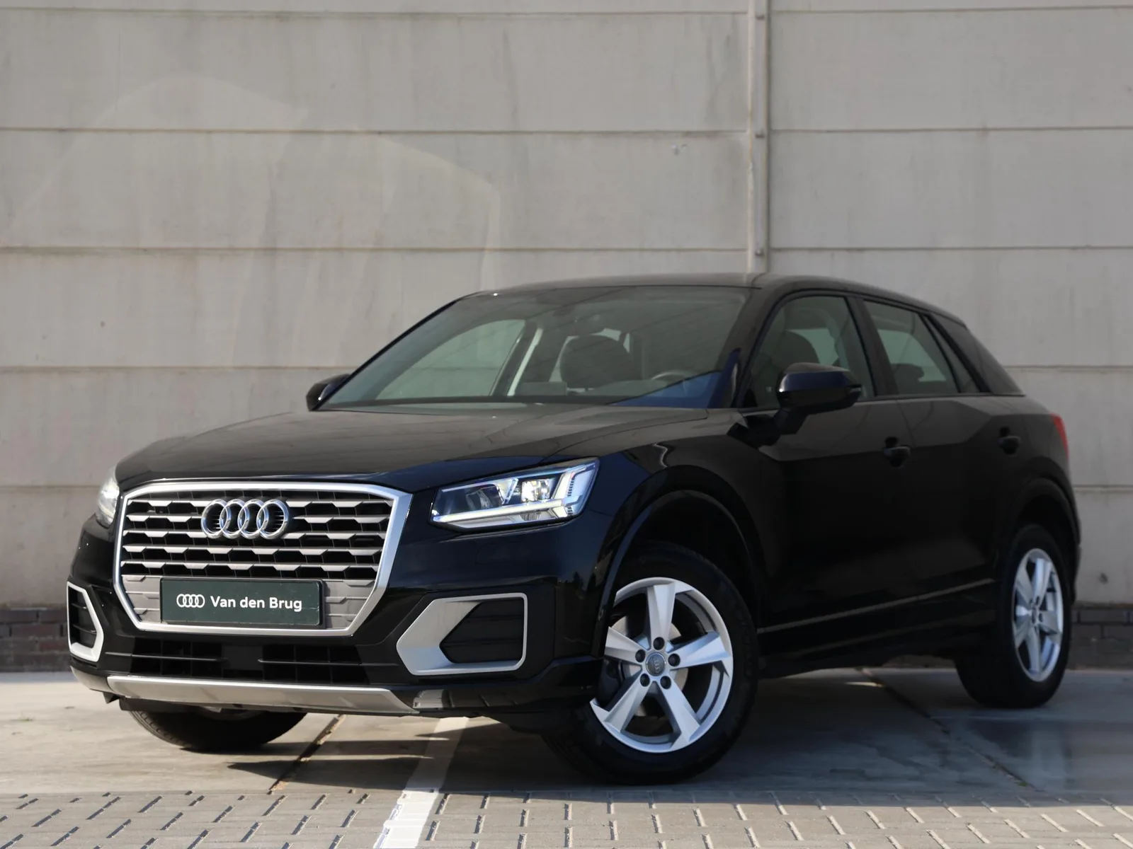 Audi Q2 (2019) — foto 1