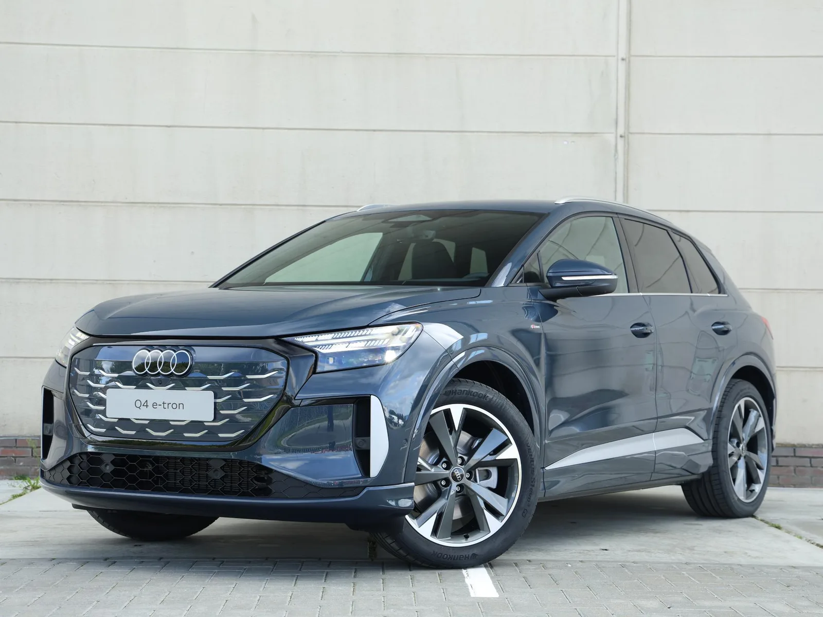 Audi Q4 e-tron (2026) — foto 1