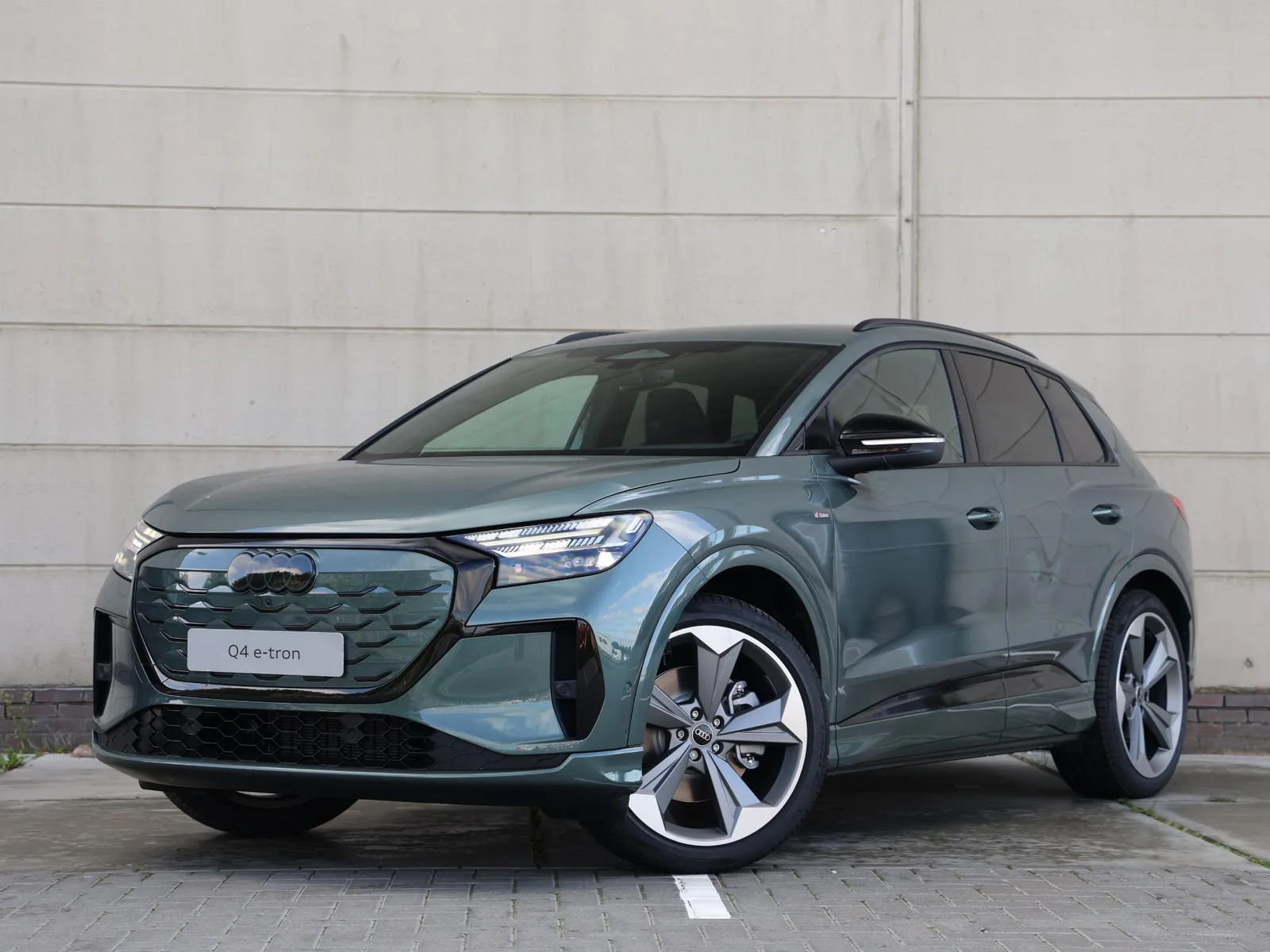 Audi Q4 e-tron (2026) — foto 1