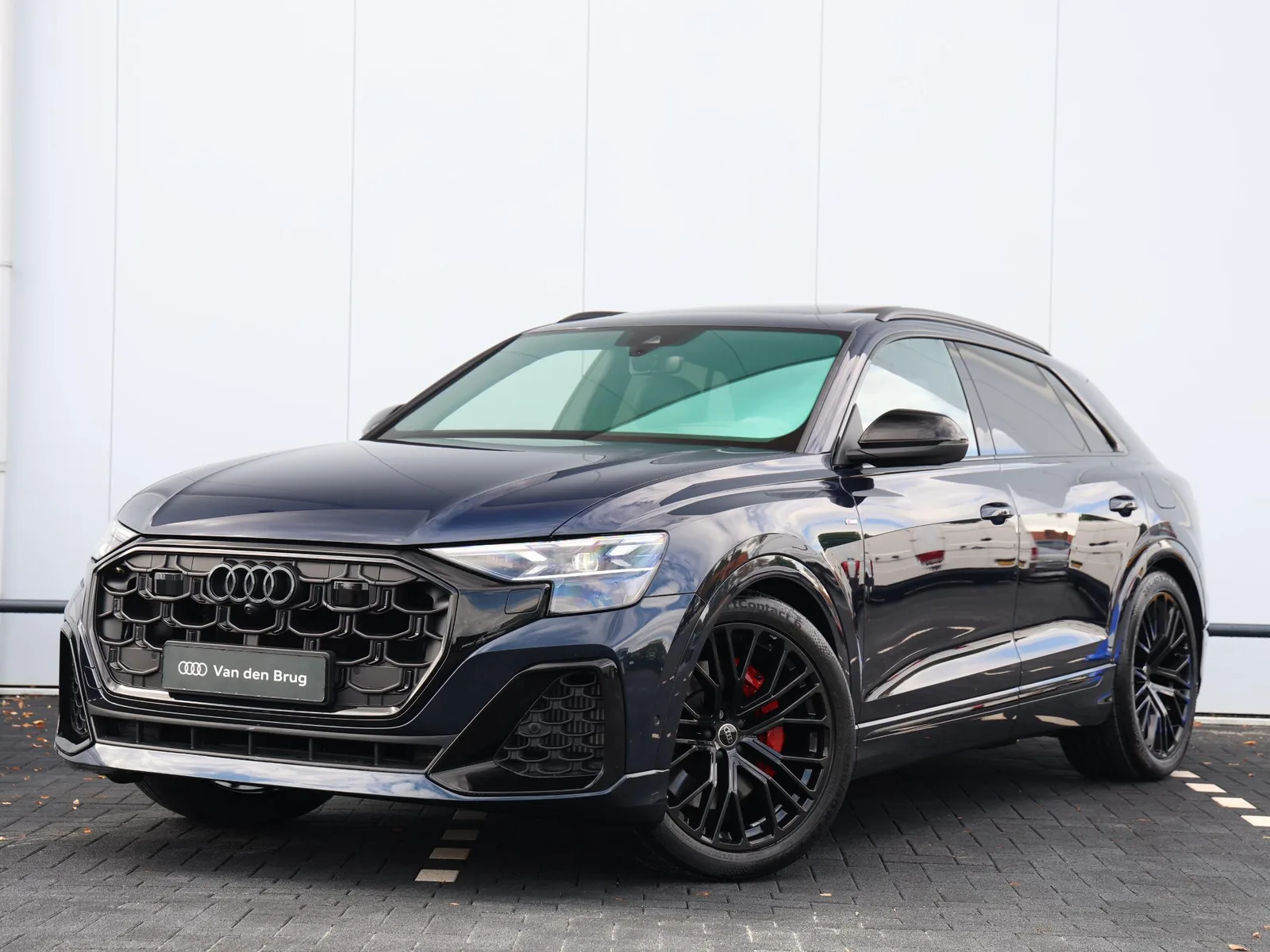 Audi Q8 (2025) — foto 1