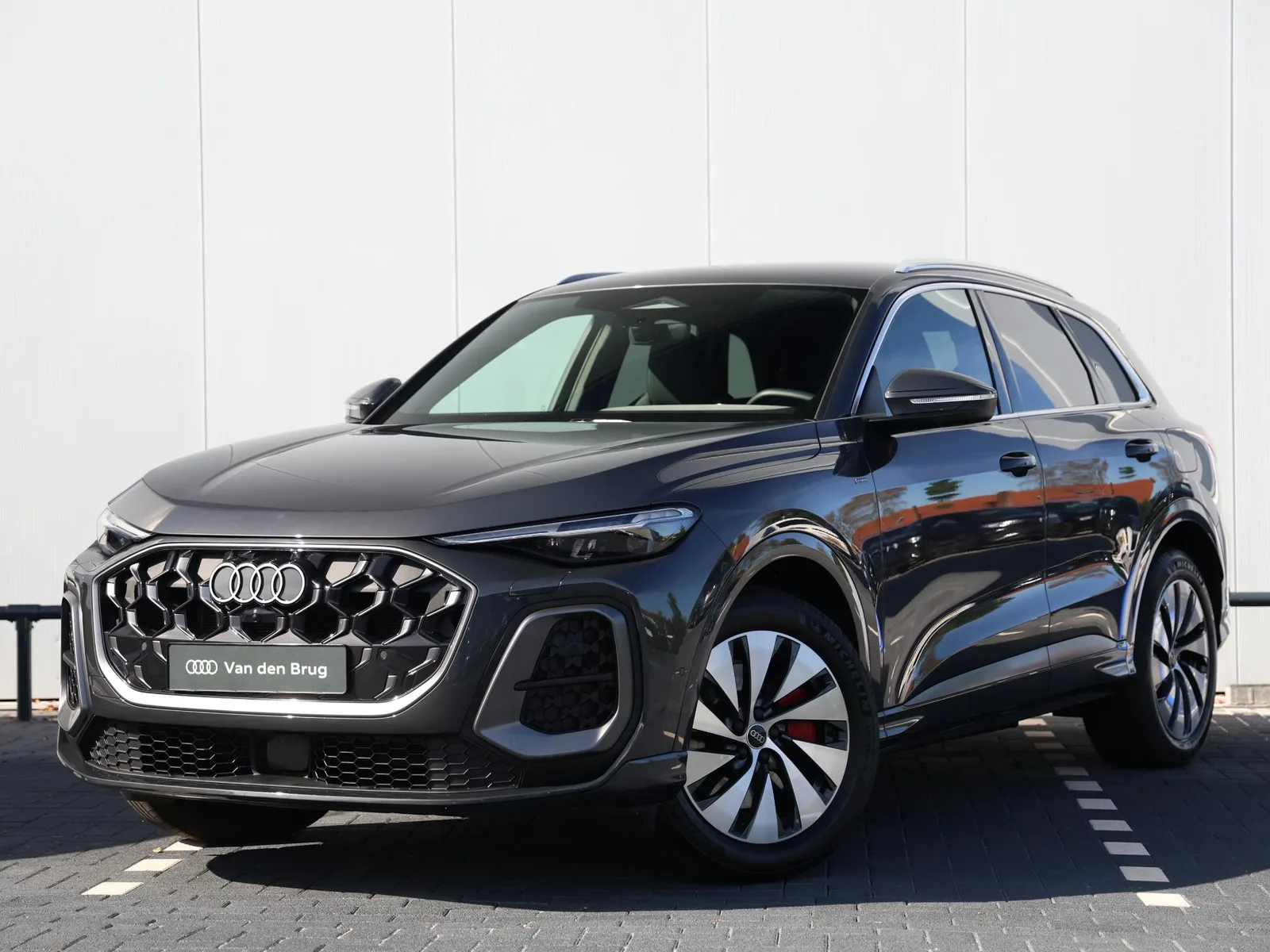 Audi Q5 (2025) — foto 1