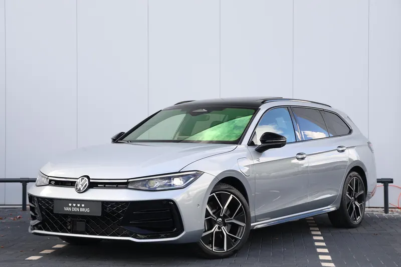 Volkswagen Passat (2025)